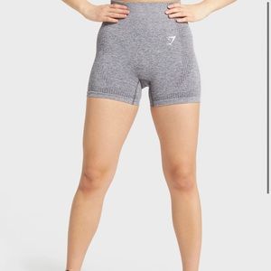 Gymshark vital seamless shorts, color grey, size small